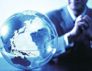 21世纪经济发展趋势_张东方向21世纪经济报道记者表示,高端化是公司品牌的发展方向之...(3)