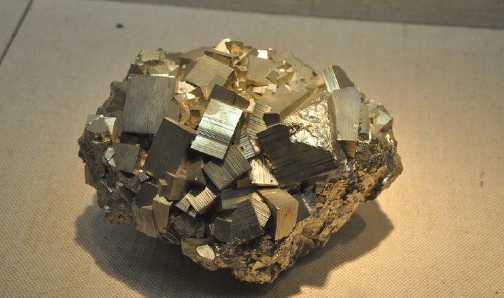 矿床学进展与科研工作体会