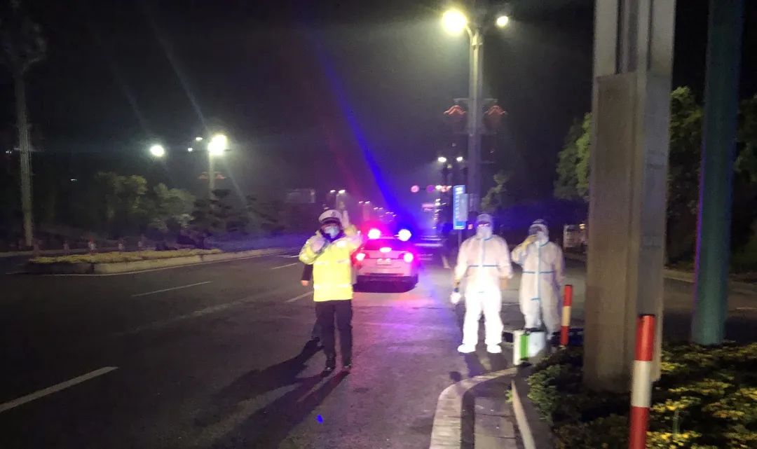 1 1.jpg?v=1765870517681