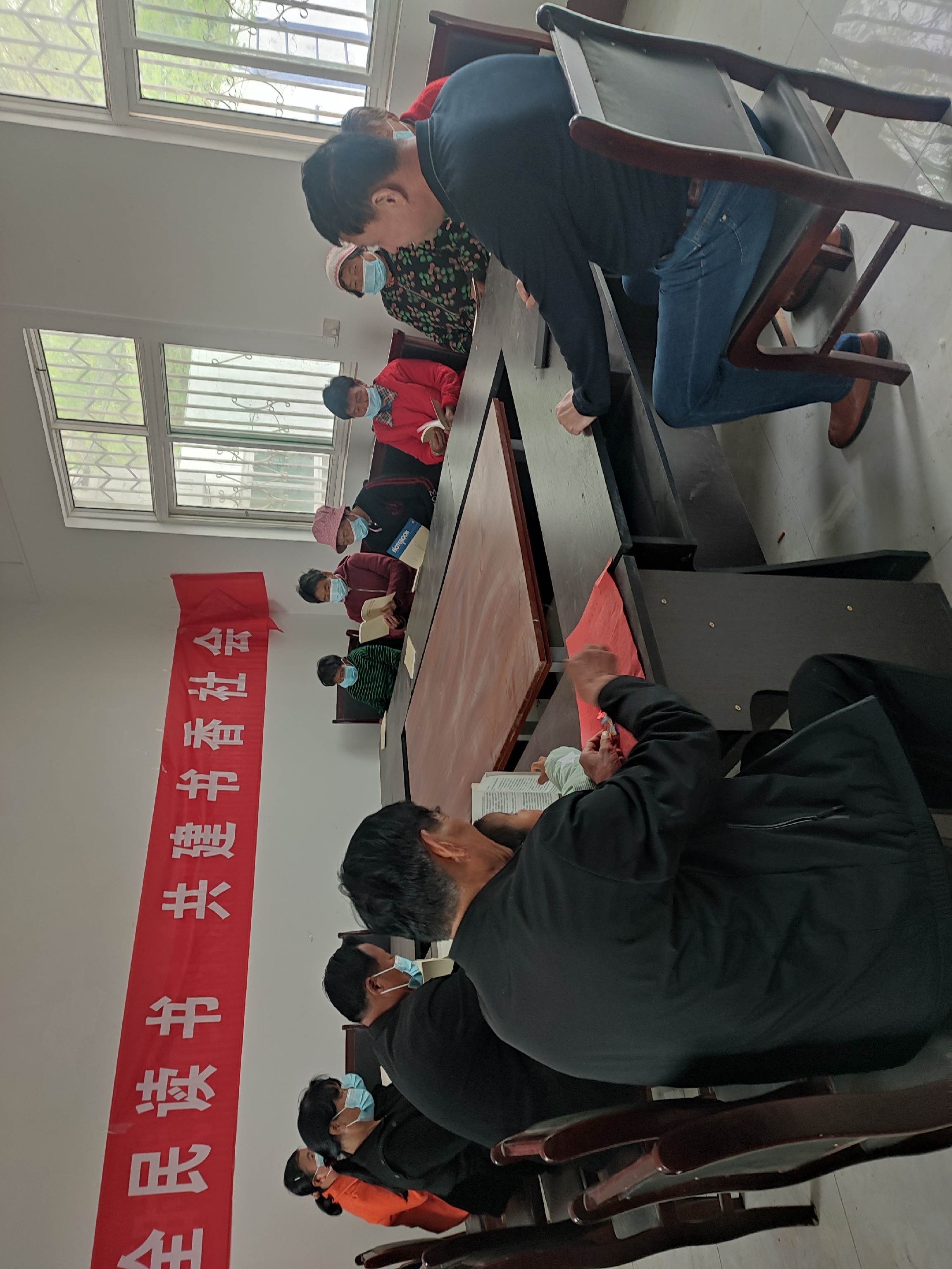 贾镇茉莉营新村全民读书，共建书香社会读书活动