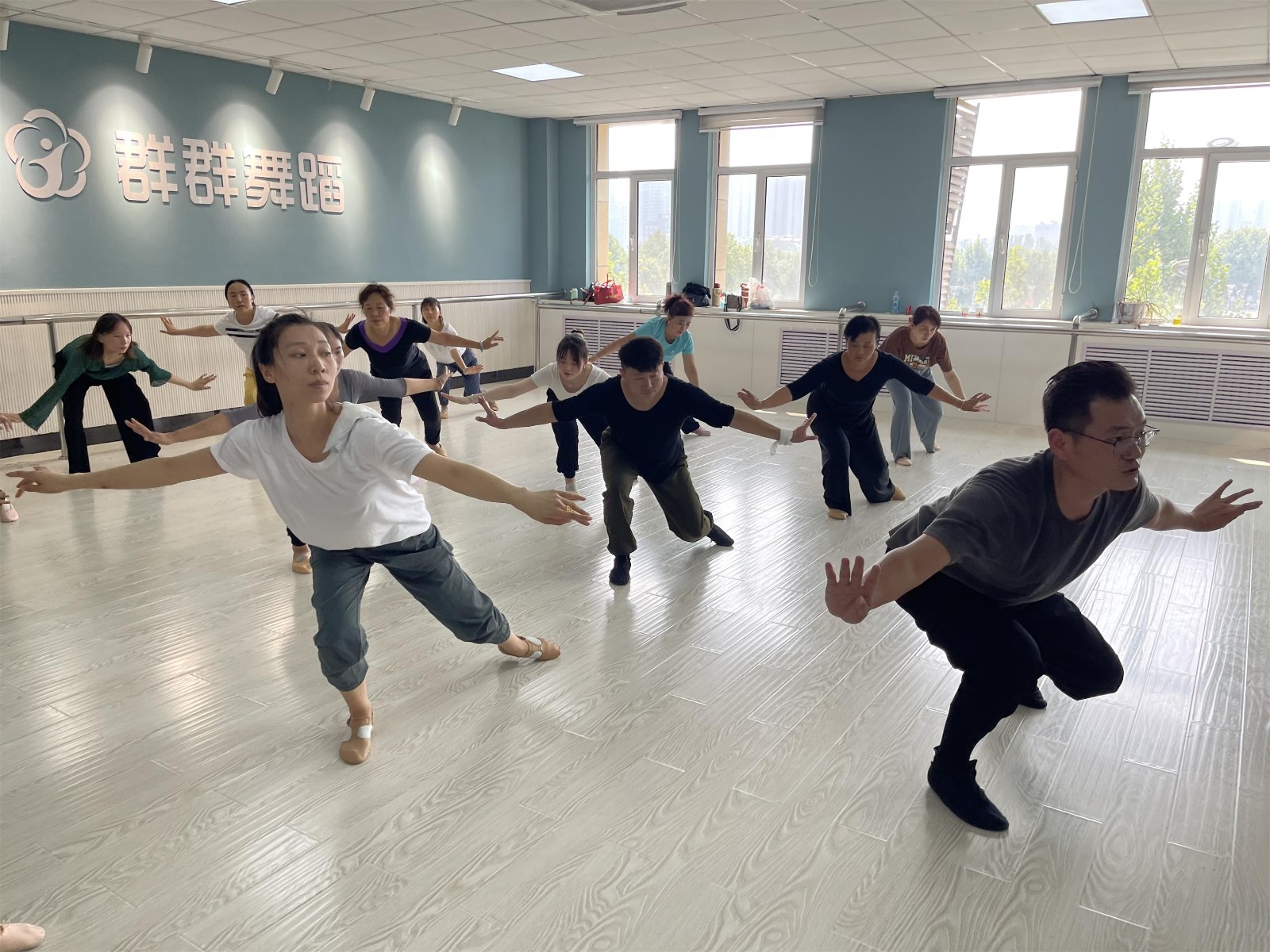 4e55eb790b57f631d33b83e23c6e94d - 副本