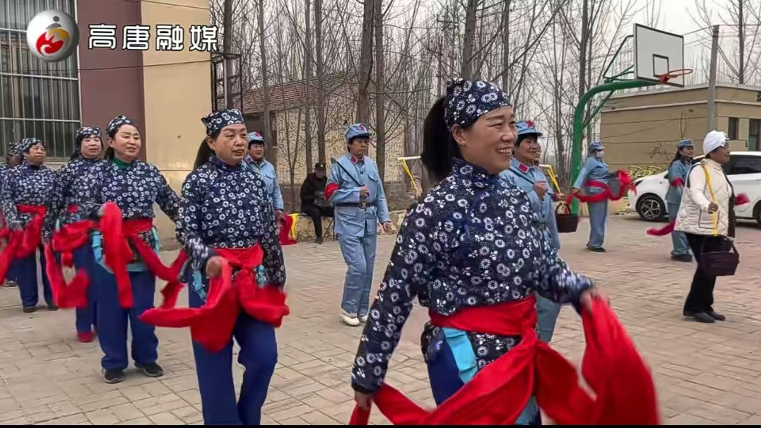 高唐县赵寨子镇西屯村文化进万家一村一年一场戏