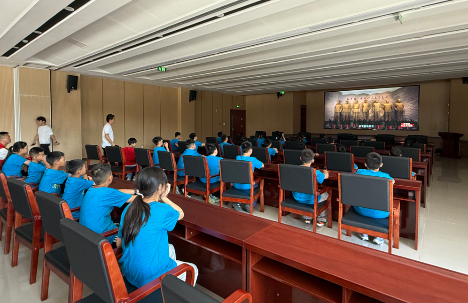 1d272036-be1e-4610-9f94-579096c9fc5c 1d272036-be1e-4610-9f94-579096c9fc5c.png?v=1762619790141