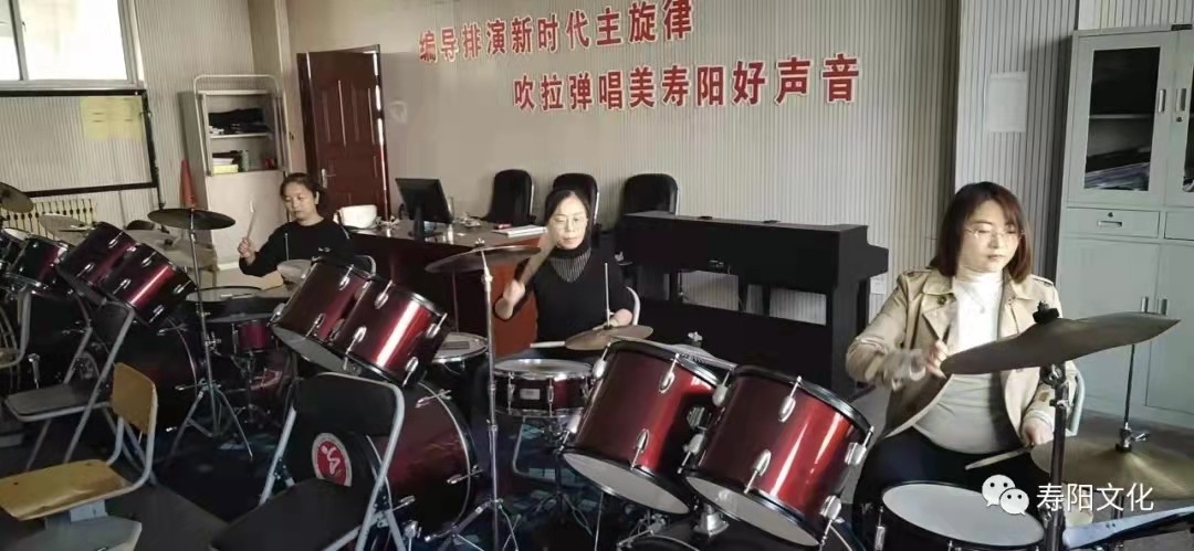 d99d797899c1c095a081dbca9c32b2f