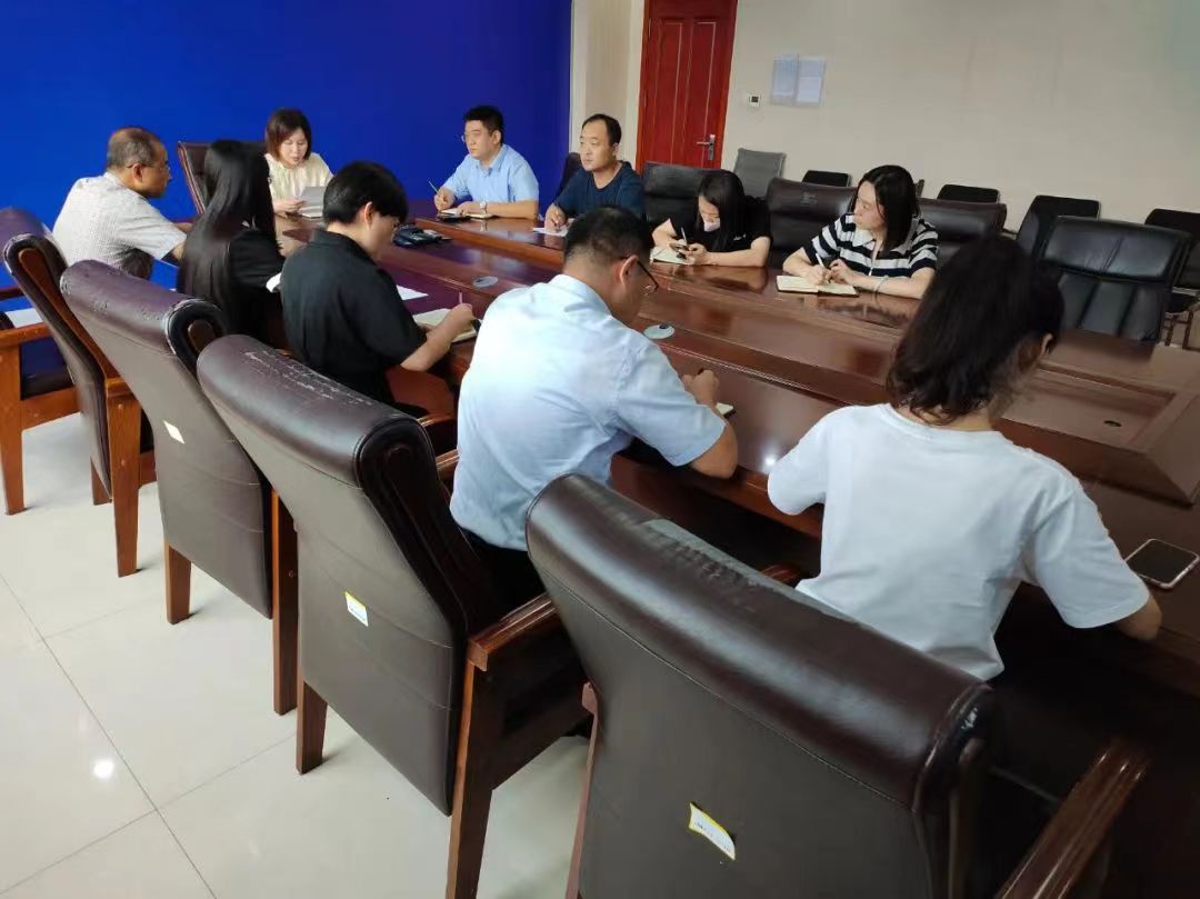 1383904657 1383904657.jpg