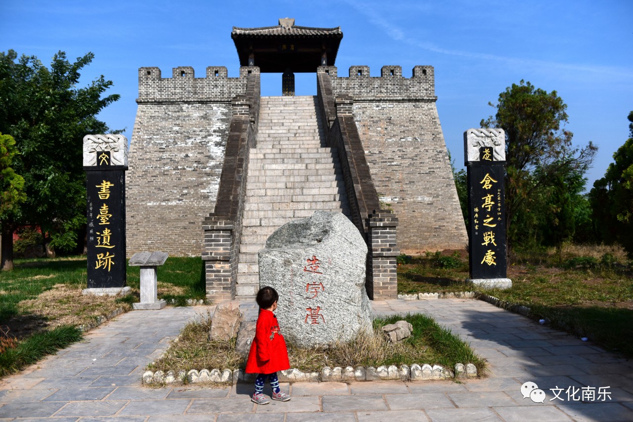 02b99179c9d587ebf205a560e27e2256 02b99179c9d587ebf205a560e27e2256.jpg