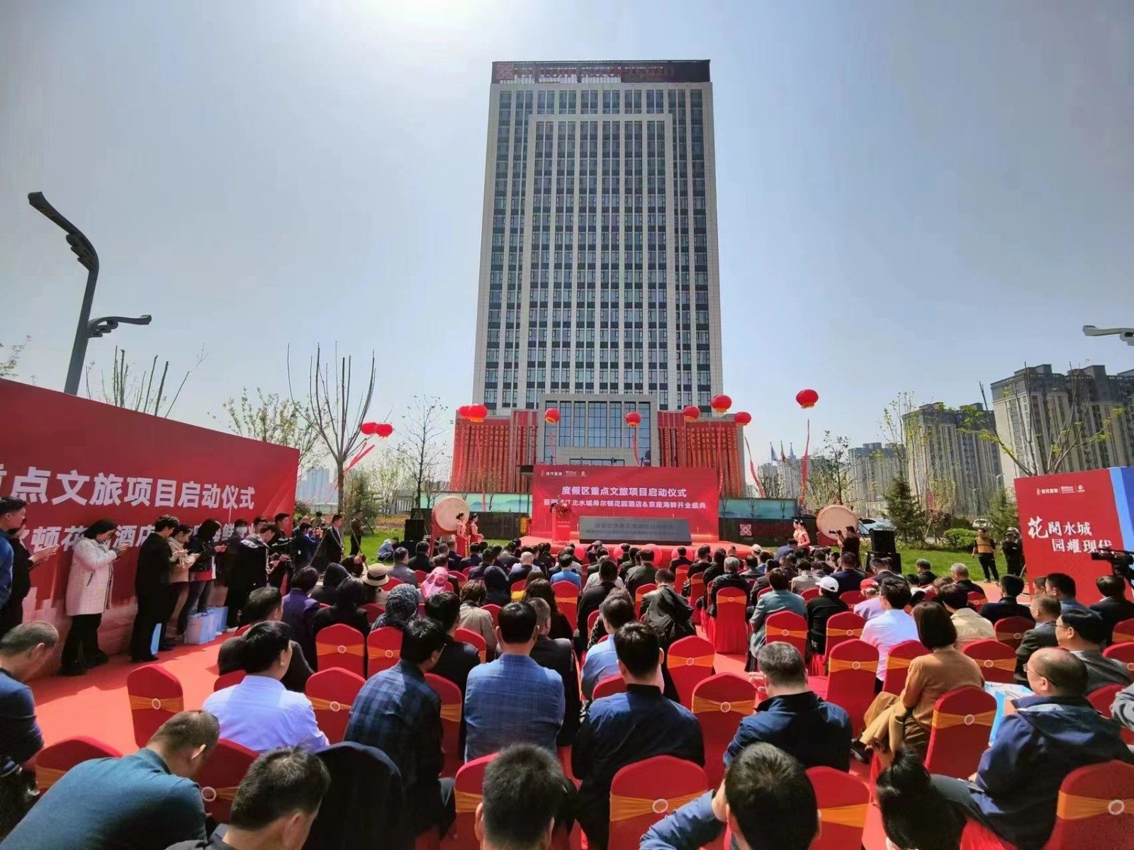 大厦东侧 大厦东侧.jpg