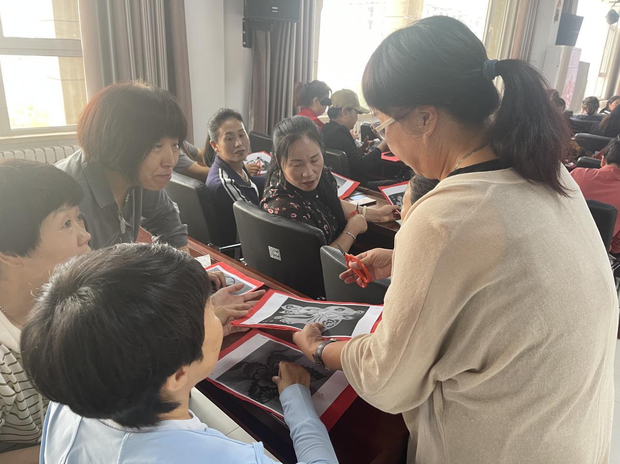 1695348383909_22325342