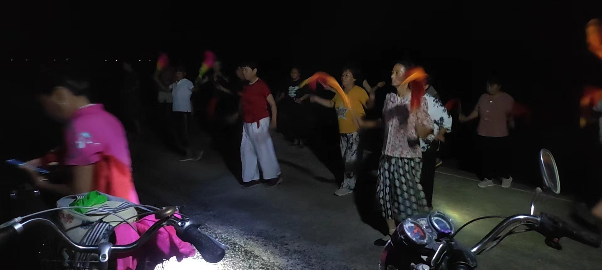 （度假区）度假区于集镇刁海村广场舞娱乐