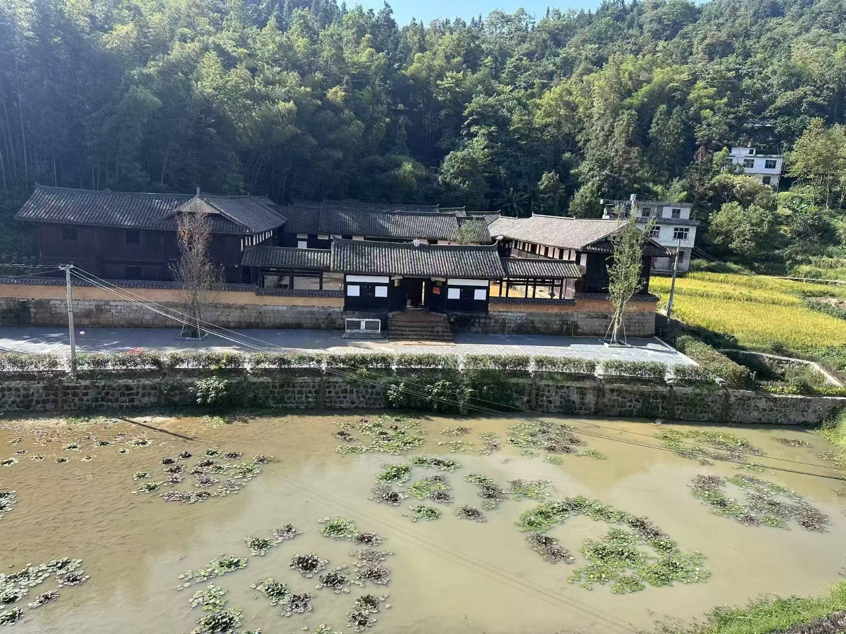 0cce5e2290037ad36a5e1938b5640e0 0cce5e2290037ad36a5e1938b5640e0.jpg