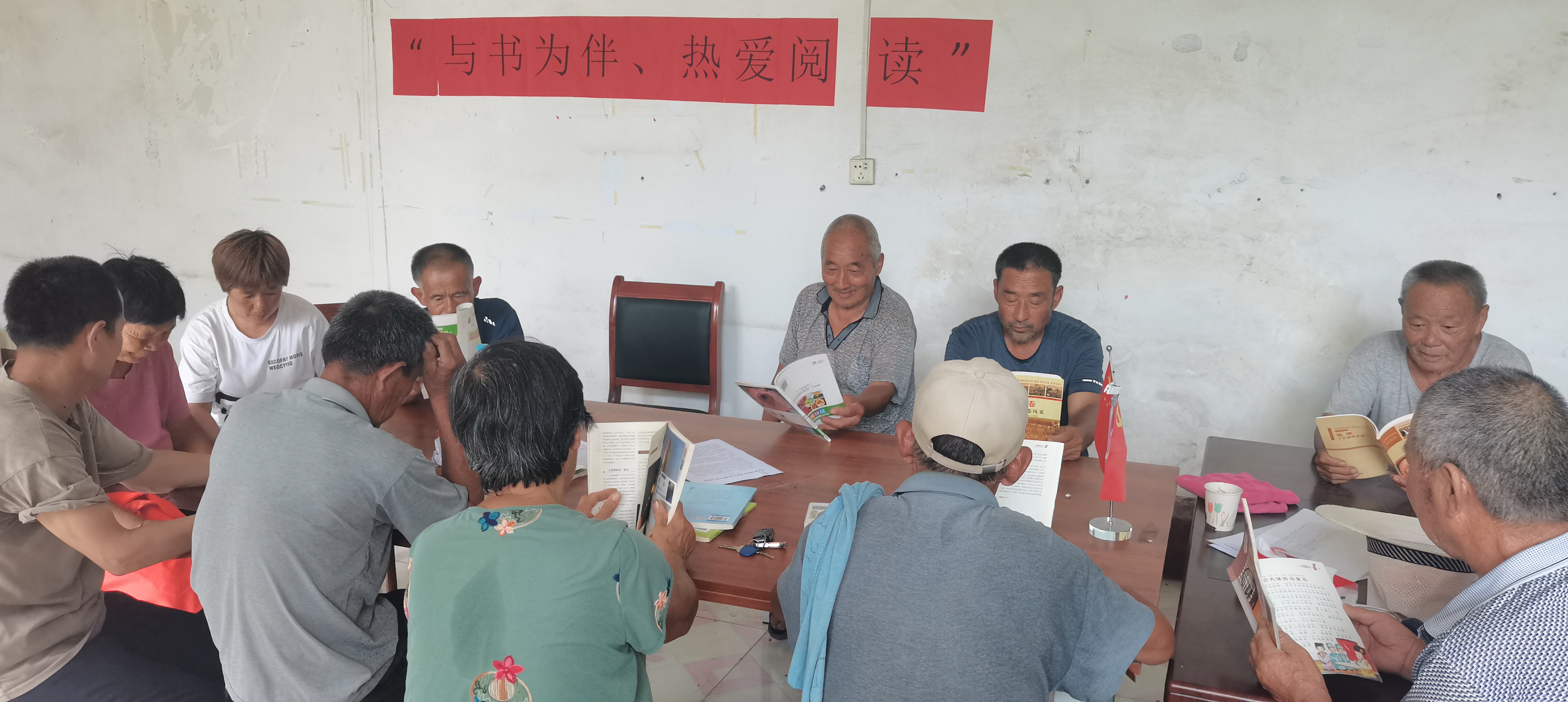 【冠县】“与书为伴，热爱阅读”主题阅读活动