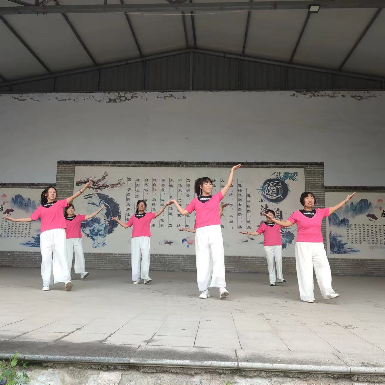 575167f012d4a492b943592e1bc51bf