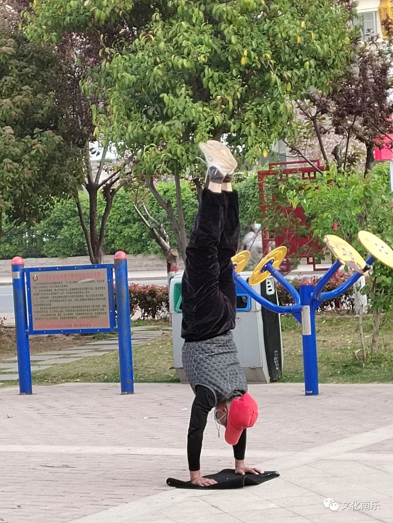 b4c5a99bb7e3c9fe77e9202128e1abc3 b4c5a99bb7e3c9fe77e9202128e1abc3.jpg