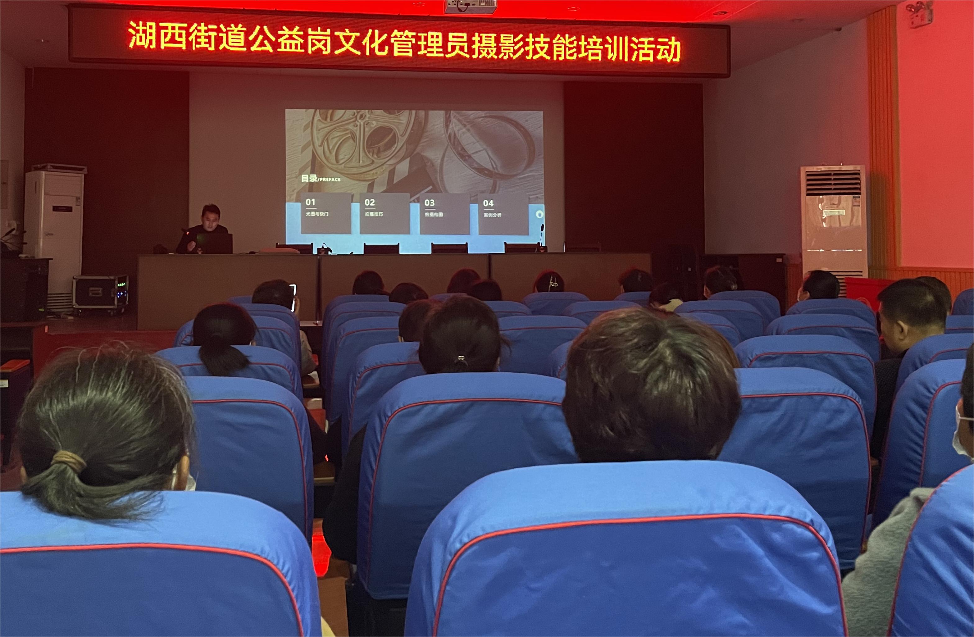 摄影1 摄影1.jpg