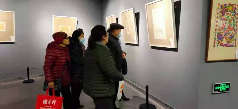 dee9a36e6f7b00a0f496c82ab0704f3