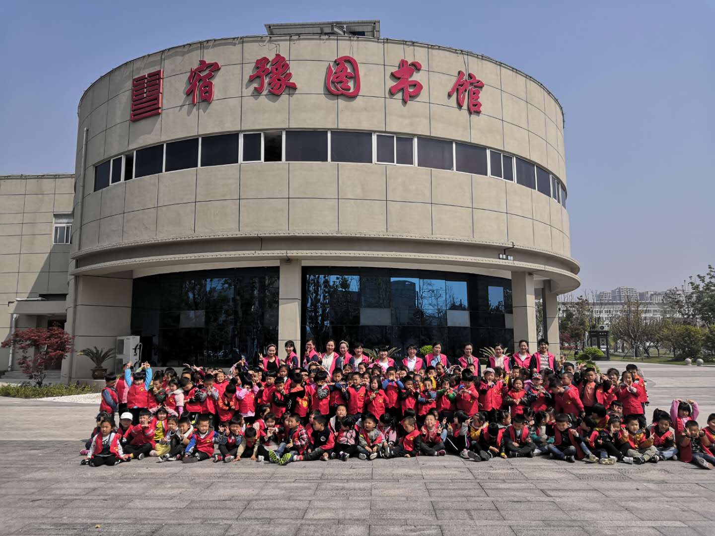 合影 合影.jpg?v=1765775355472