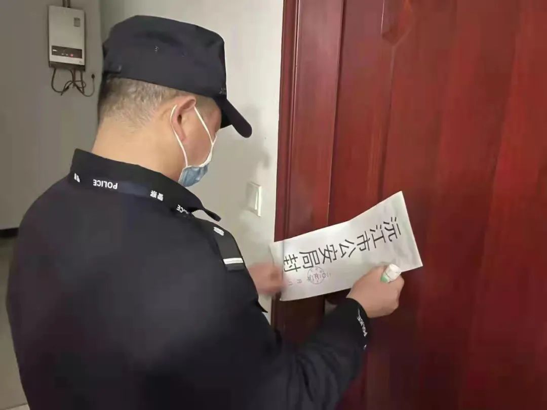 3 3.jpg?v=1765778892416