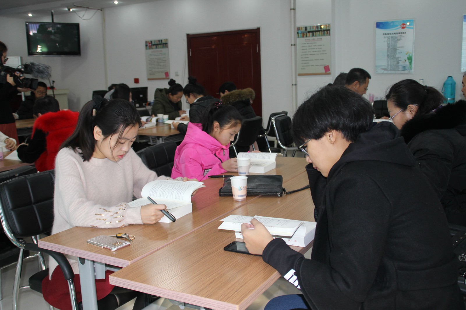 20171211090616_1lcashgbnj