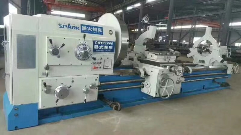 大型车床.jpg
