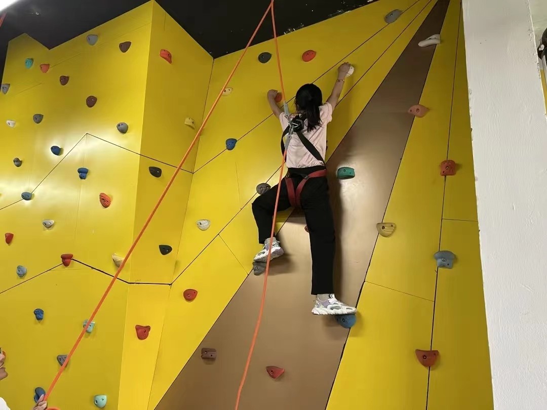 0522f7488f81b83780dbfef14260bb9