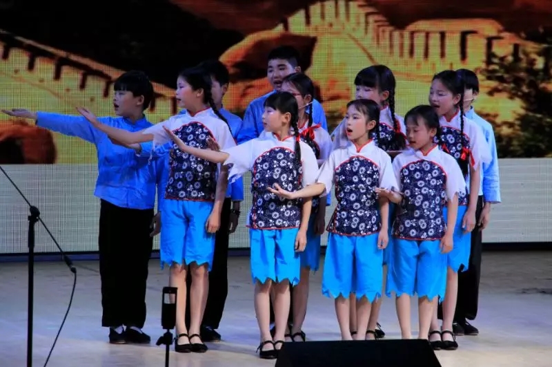 弘扬传统文化,建设书香孝昌 ——第八届“中华经典”演诵比赛决赛举行