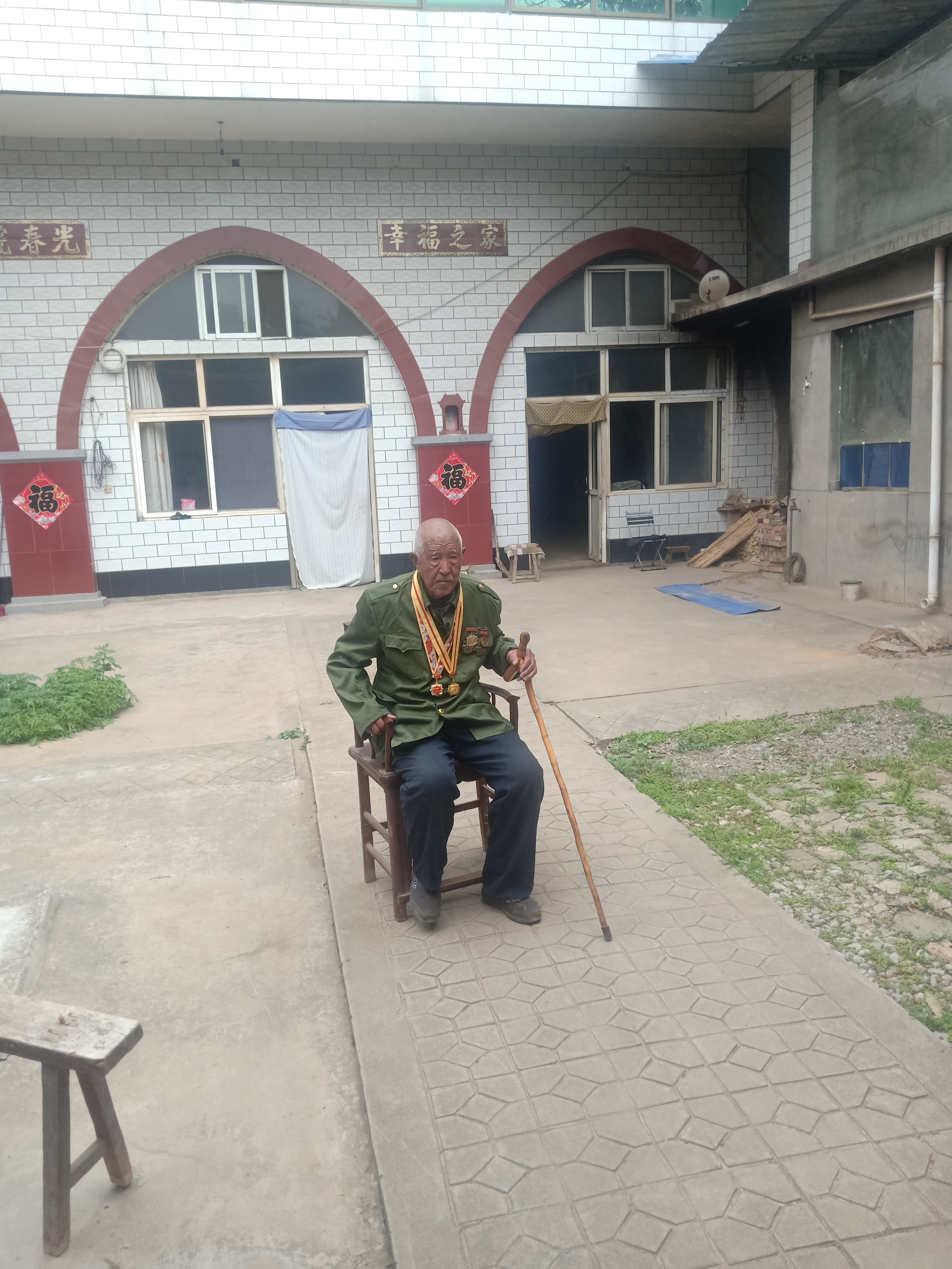 35af49b554499acb96e9077b5ea7fd1 35af49b554499acb96e9077b5ea7fd1.jpg