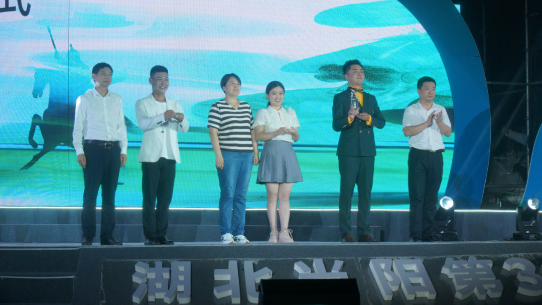 7f3ea1340046652931a76dfb34111678 7f3ea1340046652931a76dfb34111678.jpg