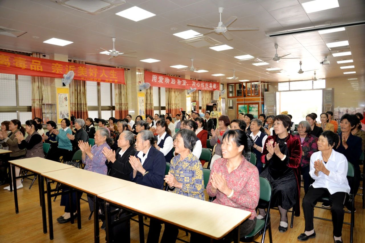 blob blob.png?v=1765780457913