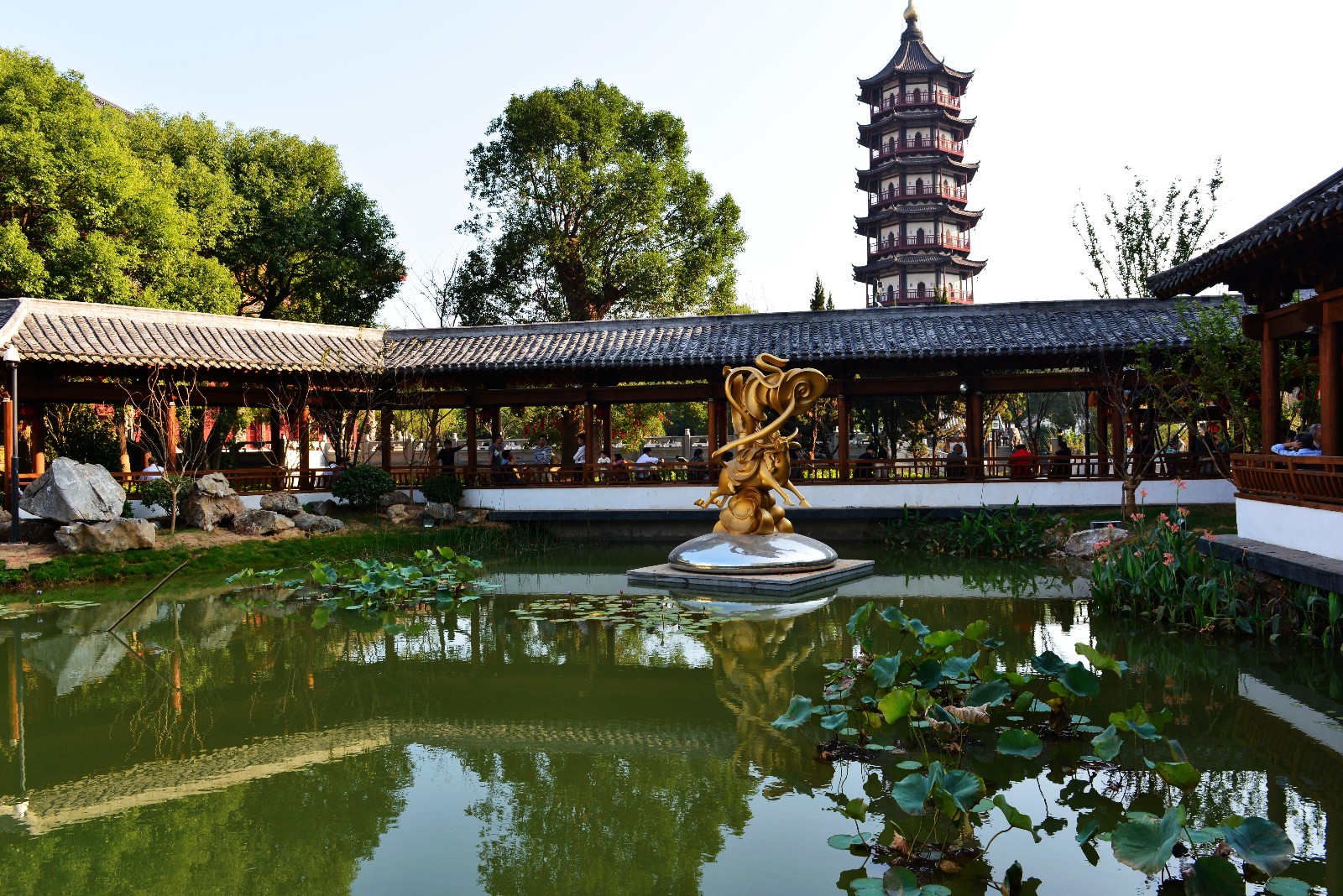 回廊倒影DSC_1707 回廊倒影DSC_1707.jpg