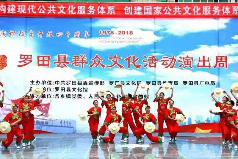 13722288dc1aaf87a2b3e48989d5596