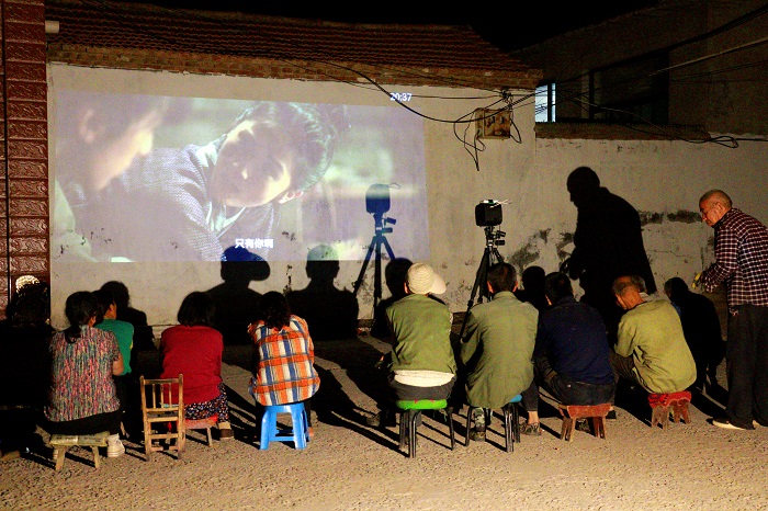 《百年颂》谷牛 (5) 《百年颂》谷牛 (5).jpg