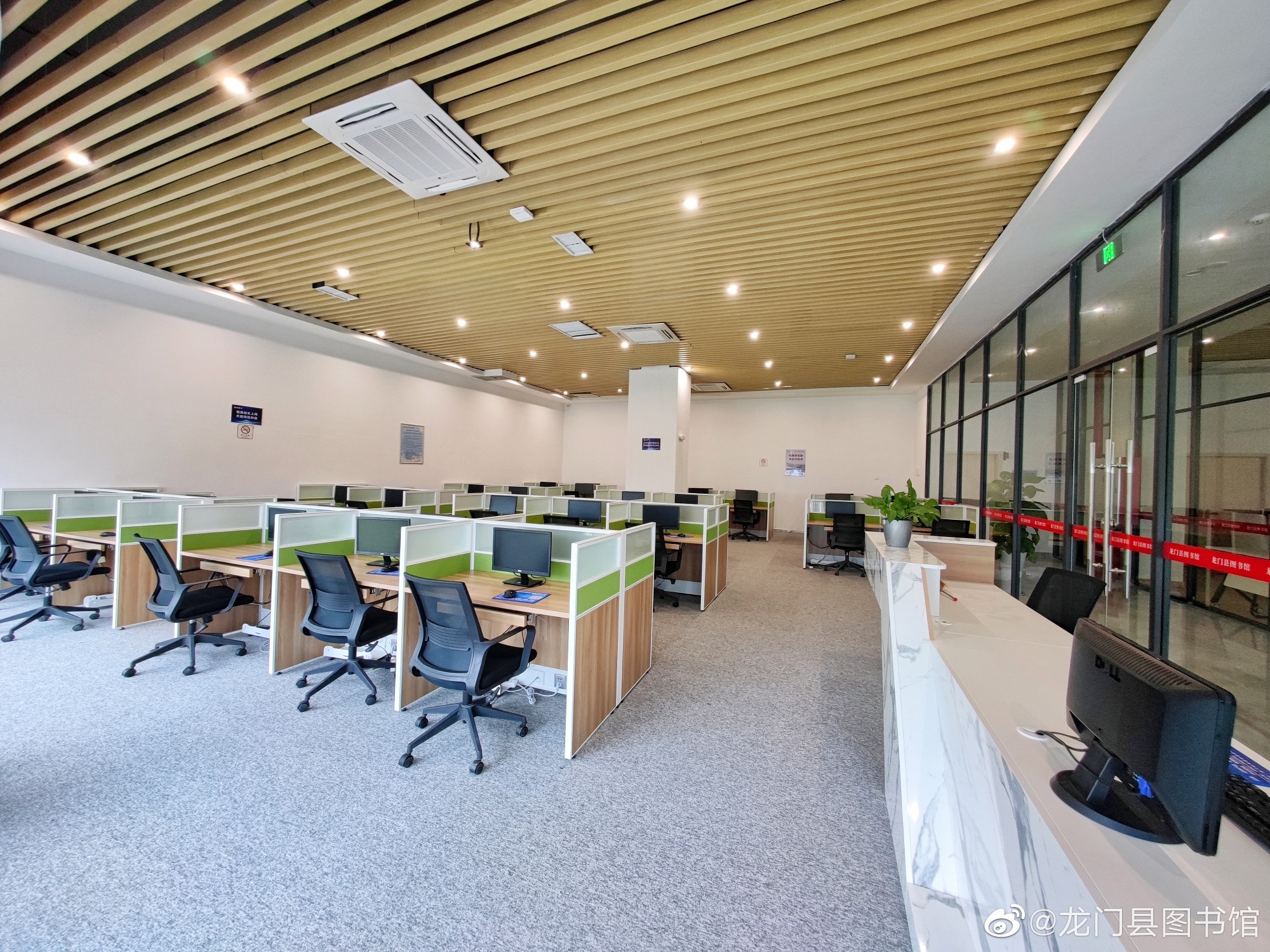 d3fe9167gy1h0v7yrjqahj23342bcqv8 d3fe9167gy1h0v7yrjqahj23342bcqv8