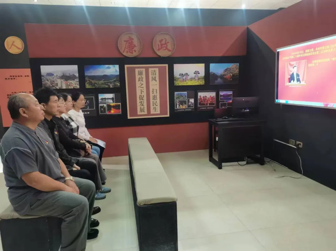 0004 0004.png?v=1762803034897