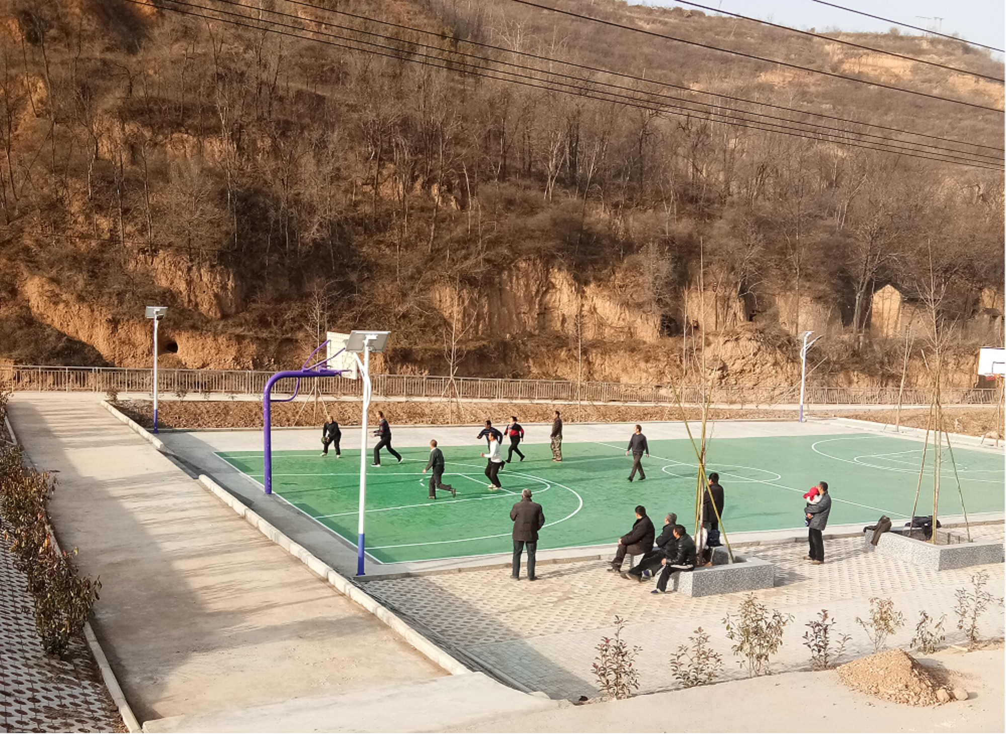 积极参加健身活动 积极参加健身活动.png