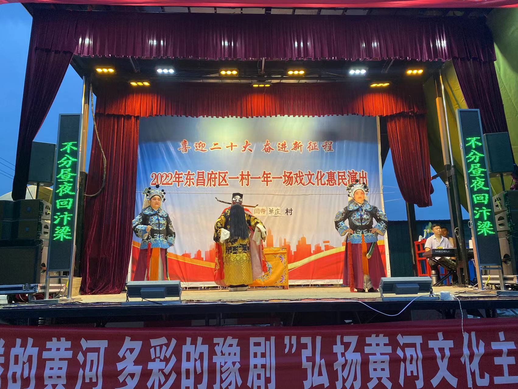 1556810fc971f543cba2493d1a0a373