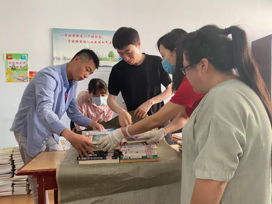 4 4.jpg?v=1763539184149