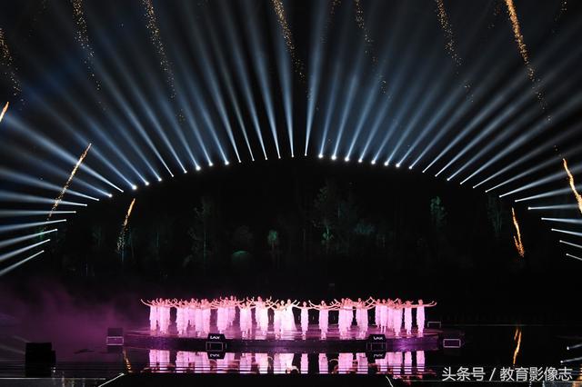 20170824191004_m4lf04creb