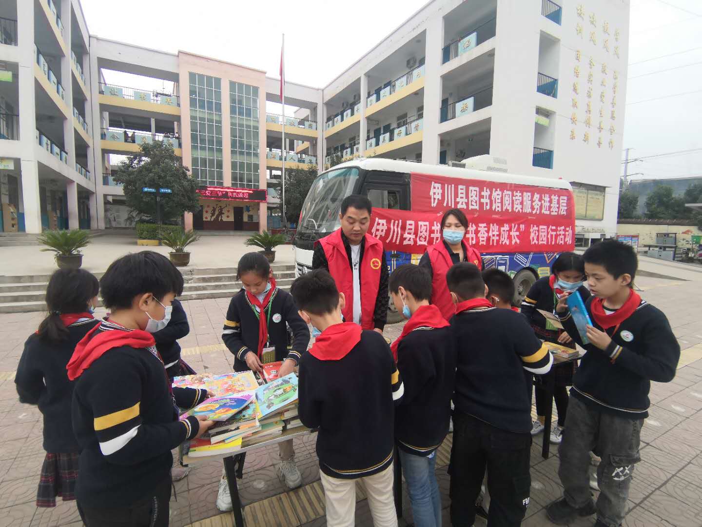 9c98bdc6102609406ab67a58d3a9780