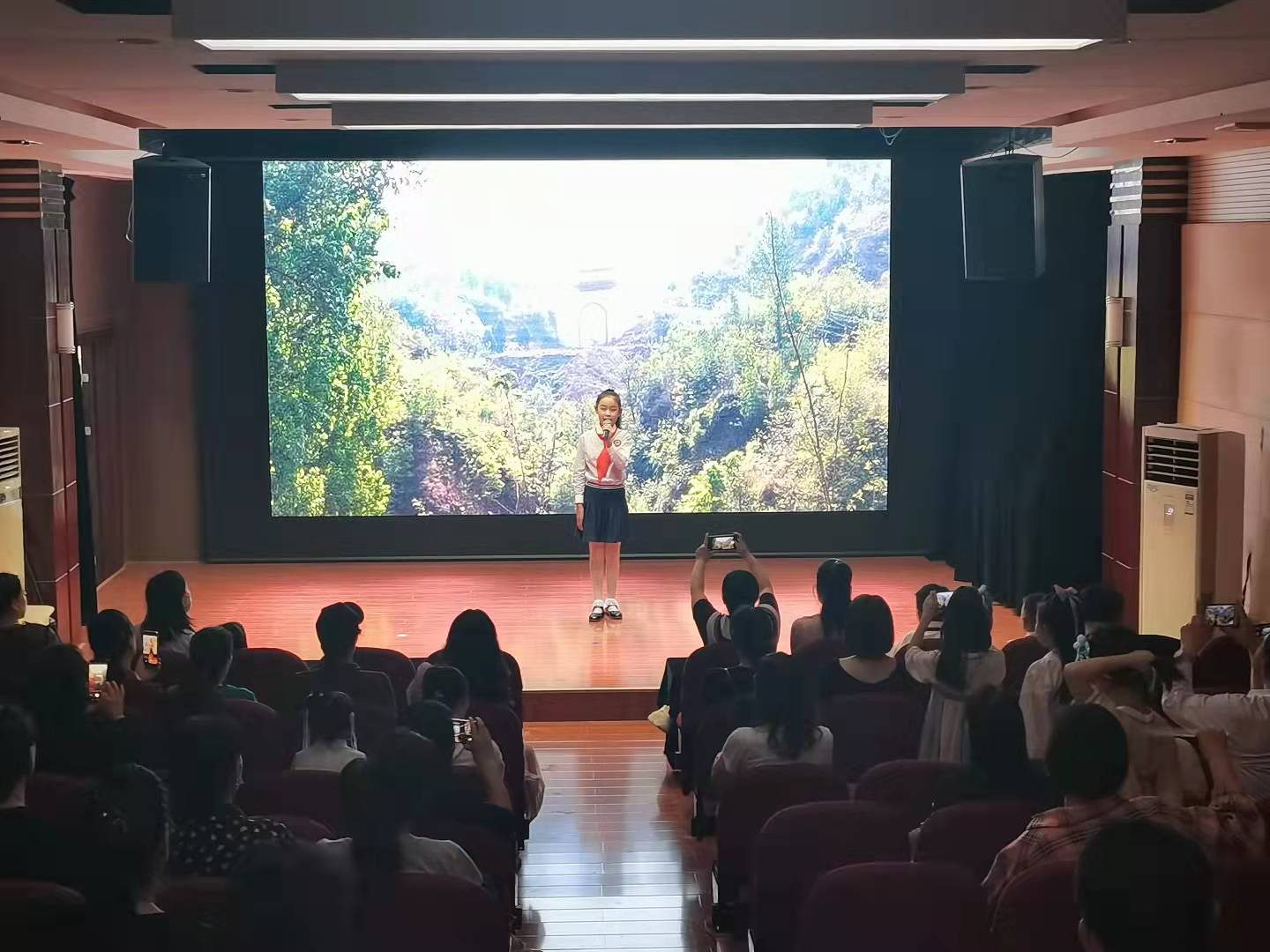 b9d97ccfc4336667b93f341888c5586