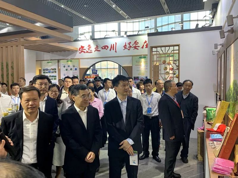 https://mmbiz.qpic.cn/mmbiz_jpg/yuKX8ib0ok8hMUnjxjkzQqTO3pGhhutye7k9BVD0m6WqpeRbKIicI2kaqO2QJdtHVAkzicHIhckv6xYbHWSx3bYcA/640?wx_fmt=jpeg&wxfrom=5&wx_lazy=1&wx_co=1