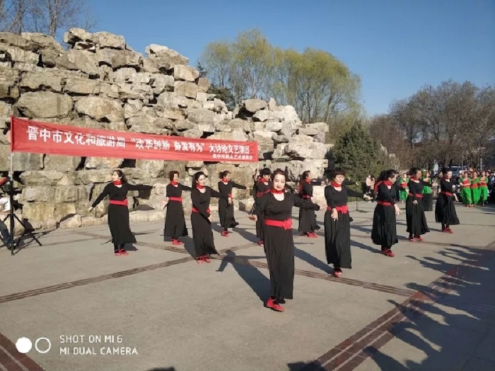 740320315 740320315.jpg