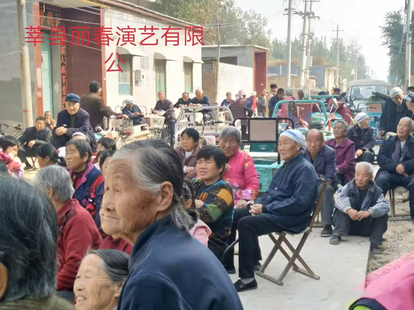东张1 (1).jpg