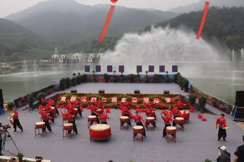https://mmbiz.qpic.cn/mmbiz_jpg/fa1VpZ5aj8JPb1iccN7T45sEQjwtAk8icEH7OdA7Kia20EibuhzaxRNe00st973f9goJx3sDThWFHLicO0JAmdmQ9Zw/640?wx_fmt=jpeg&wxfrom=5&wx_lazy=1&wx_co=1