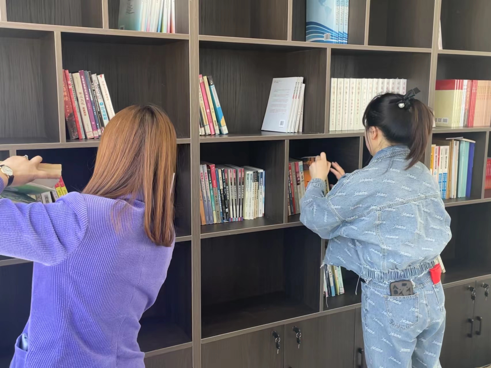 照片4 照片4.jpg?v=1764963657344