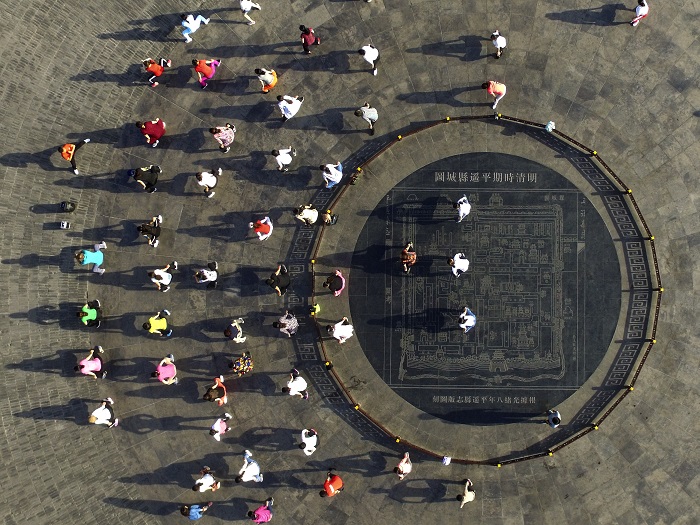 《晨练》 -李江锋