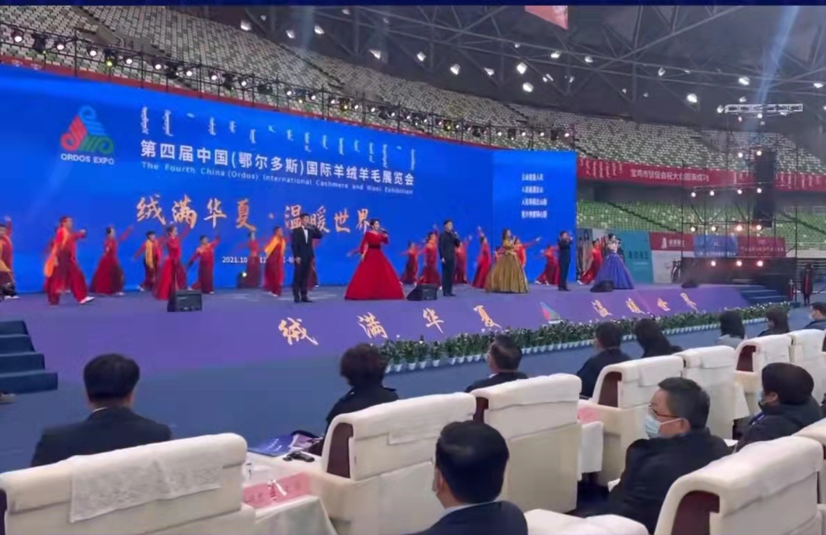 de40700fd0684e5c07a24d8433b9a3f