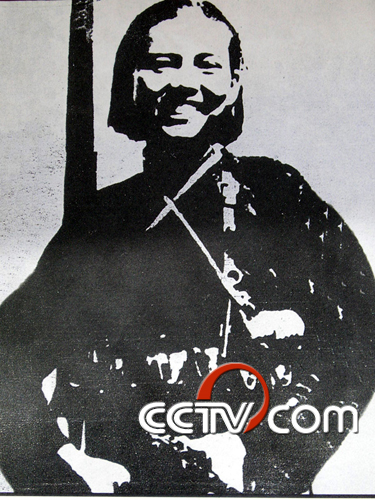 抗战英烈——【赵一曼】(1905-1936),原名李坤泰,学名李淑宁,又名李一超,四川宜宾人,1926年加入中国共产党,是著名的女民族抗日英雄。 抗战英烈——【赵一曼】(1905-1936),原名李坤泰,学名李淑宁,又名李一超,四川宜宾人,1926年加入中国共产党,是著名的女民族抗日英雄。.jpg?v=1764802304411