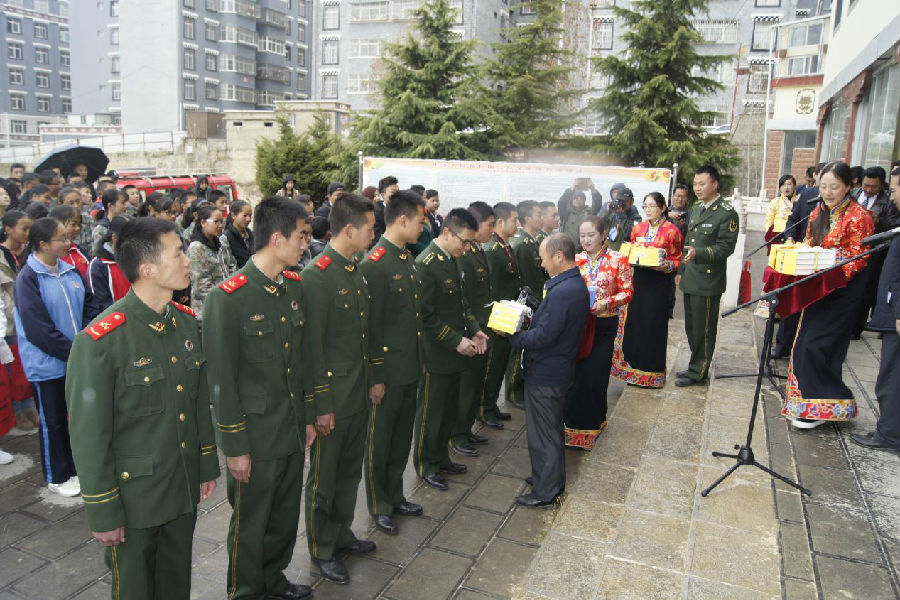 3.jpg?v=1765692824991