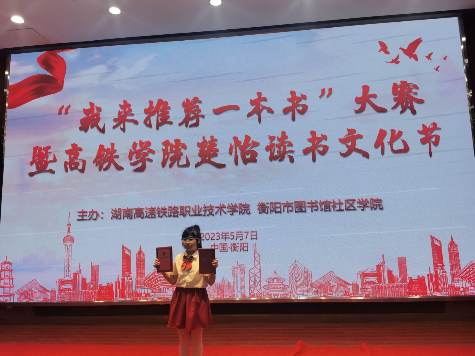 _cgi-bin_mmwebwx-bin_webwxgetmsgimg__&MsgID=705984466990635968&skey=@crypt_5072cf52_c5dd4277b05bdf6ebfc7392bc2f1dcd0&mmweb_appid=wx_webfilehelper