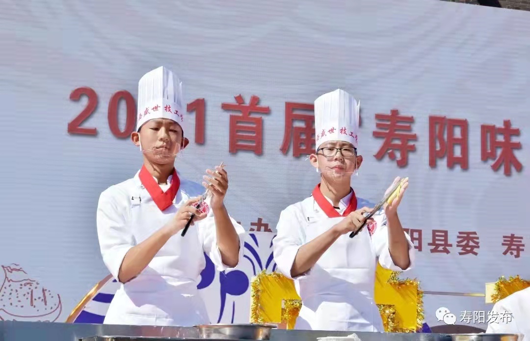 70cfe287cb31b22f7ce0b9dfbc706ba